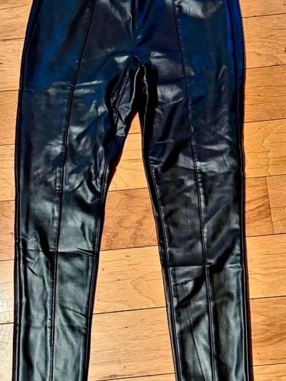 Vintage y2k style faux leather leggings